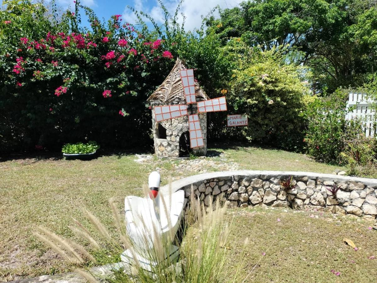 La Melodie Des Oiseaux Grand-Bourg  Exterior foto